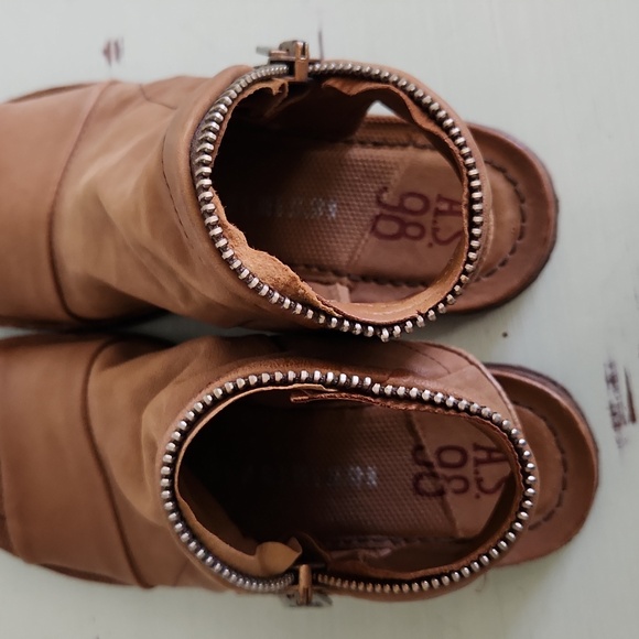 NWOT A.S.98 Sandals - Picture 2 of 6